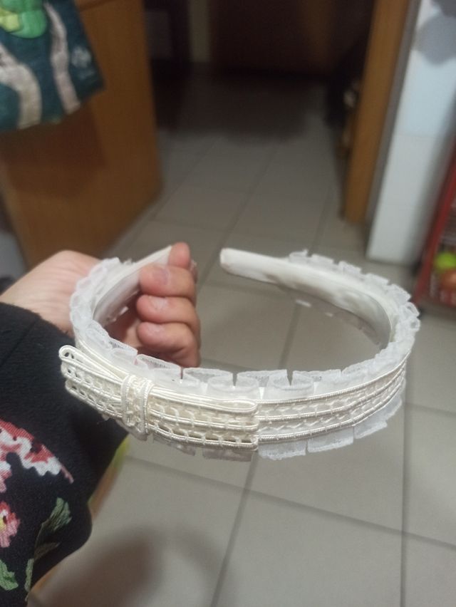 Diademas de comunión.