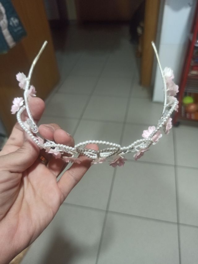 Diademas de comunión.