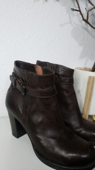 BOTINES CAMPEROS DE MUJER