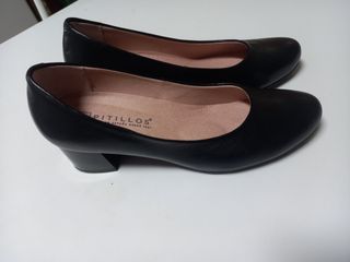 Zapatos mujer tacón negros. Talla 39. 
