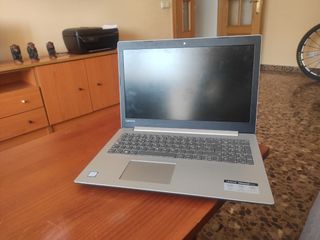 Ordenador portátil marca Lenovo