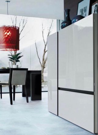 APARADOR DE DISEÑO, POLIFORM