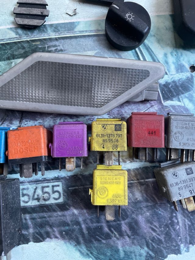 Lote piezas bmw e36 reles e30 e34 m50 m20