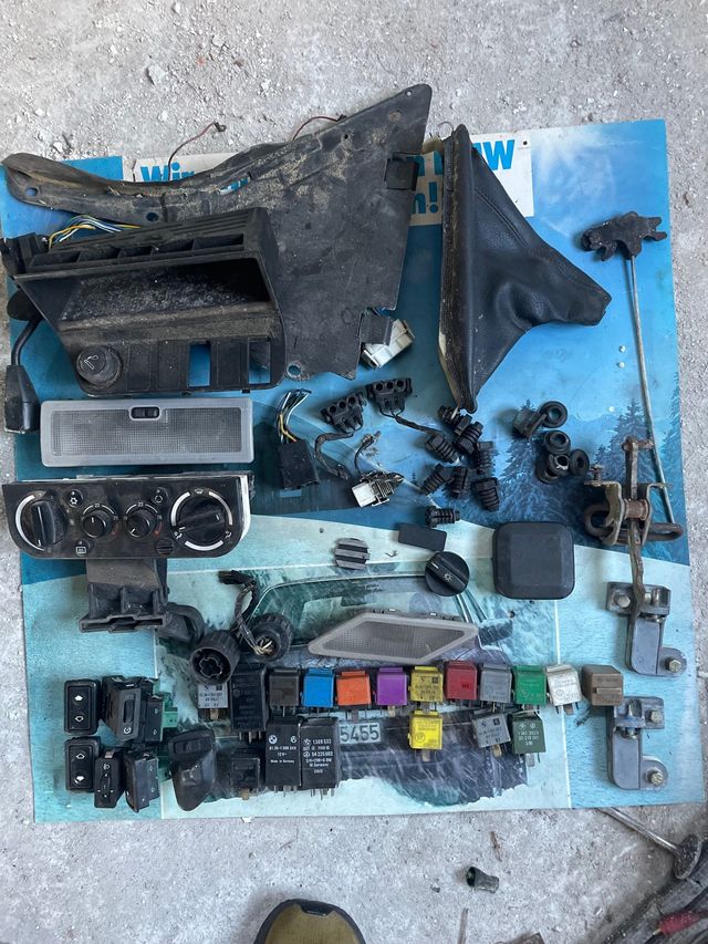 Lote piezas bmw e36 reles e30 e34 m50 m20