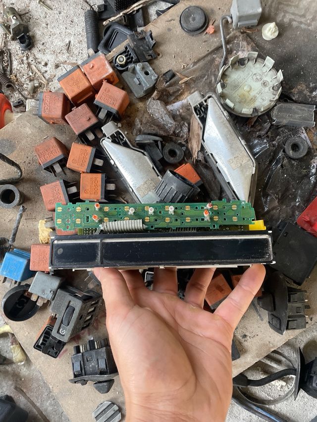 Lote piezas bmw e36 reles e30 e34 m50 m20