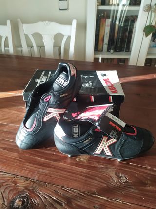 botas de fútbol tacos 