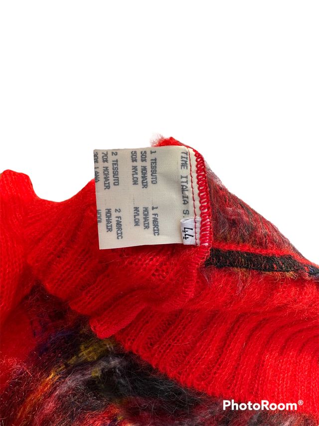 Sueter lana ROUGE À LÈVRES