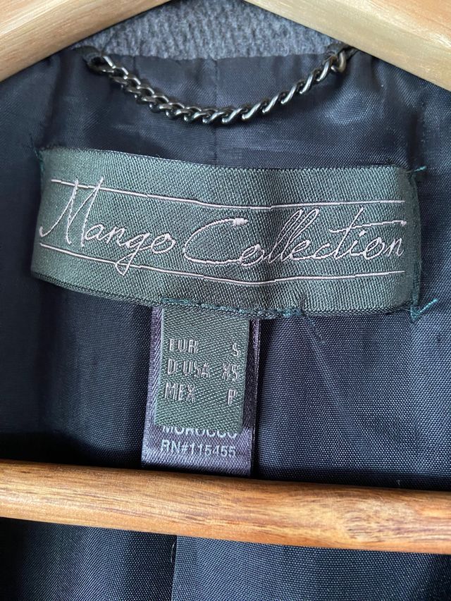 Abrigo tres cuartos de paño gris