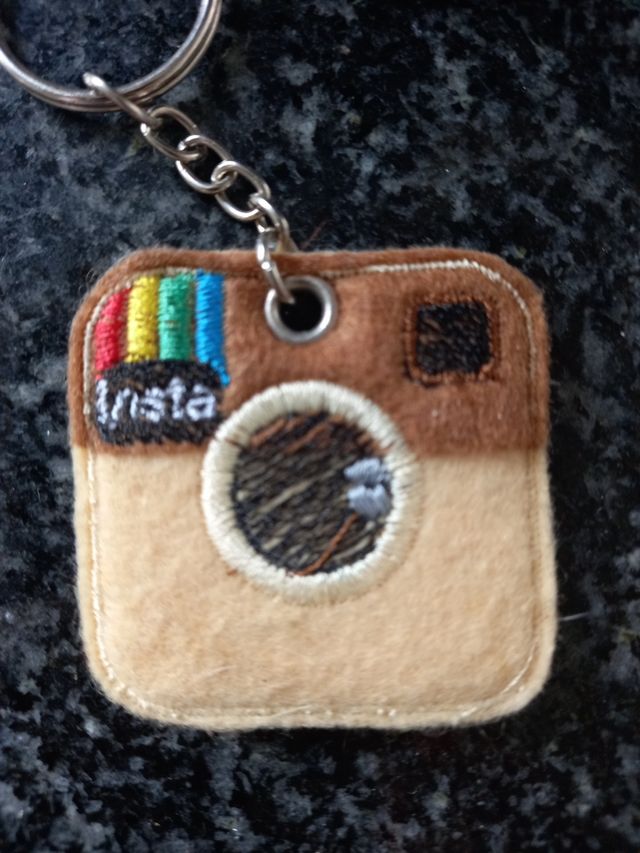 Llavero antiguo logotipo de instagram