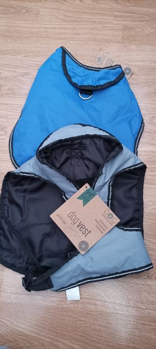 2 Chalecos/ abrigos / arnés de mascota talla xs
