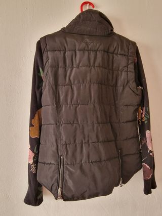 chaqueta desigual