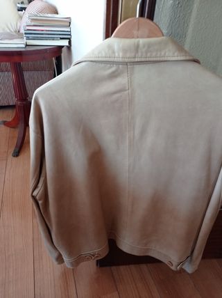 cazadora de piel