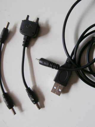 CONJUNTO CLAVIJAS PARA TELEFONO NOKIA