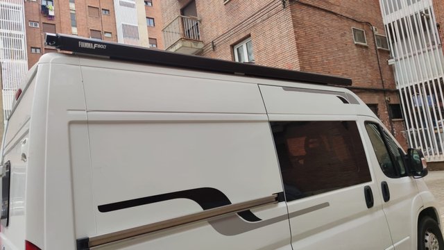 Toldo Fiama De Segunda Mano Por 550 EUR En Peralta En WALLAPOP