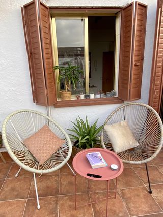 Sillas acapulco tonos tierra