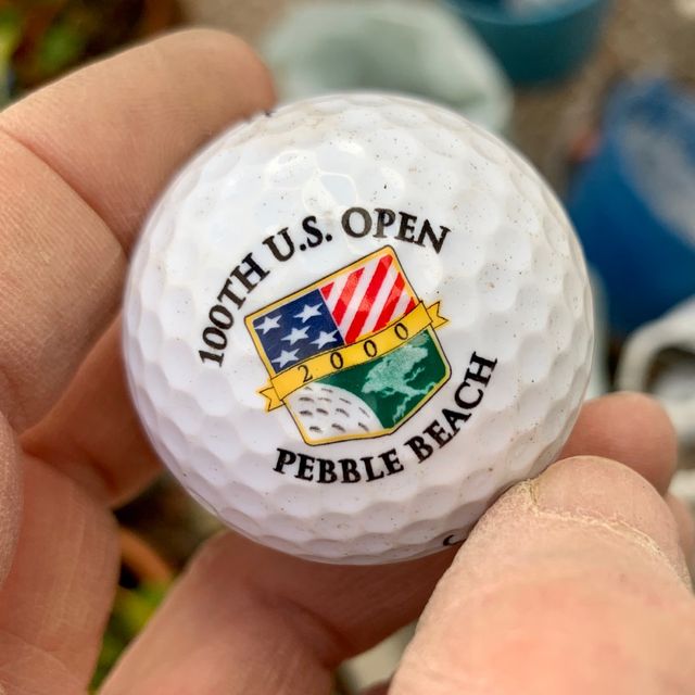 OFERTA Bolas de golf con logotipo.