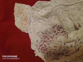 Camisa  corta/ blusa d encaje acrìlico. poco uso ,