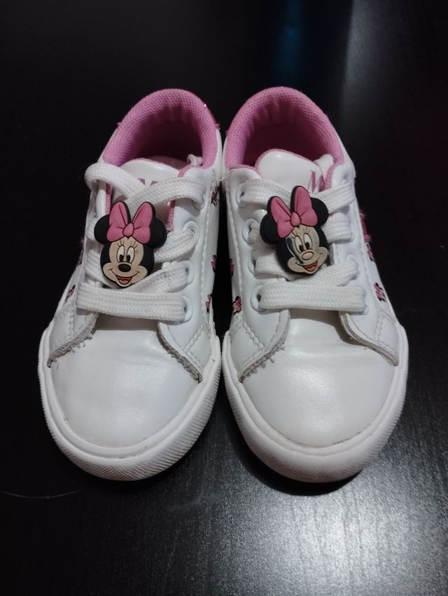 Zapatillas Minnie 23