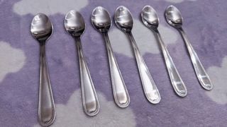 CUBERTERIA MIGUEL DE GUIMARAES. CUBIERTOS