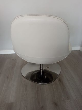 Sillón piel Tirup Ikea.