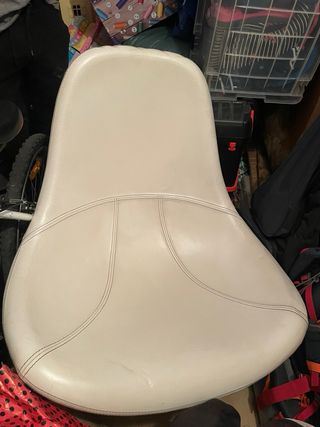 Sillón piel Tirup Ikea.