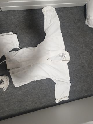 traje yudo