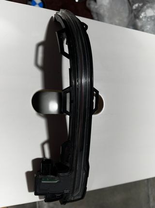 2 BMW (F16) X6 INDICADOR DE ESPEJO