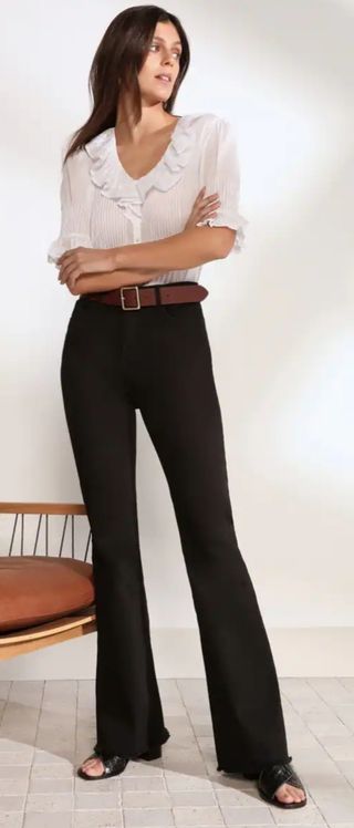 Blusa con adorno de volantes 