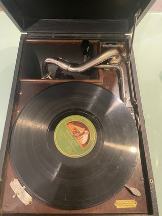 Gramófono, 1925 -1930 Filial ‘La voz de su amo’