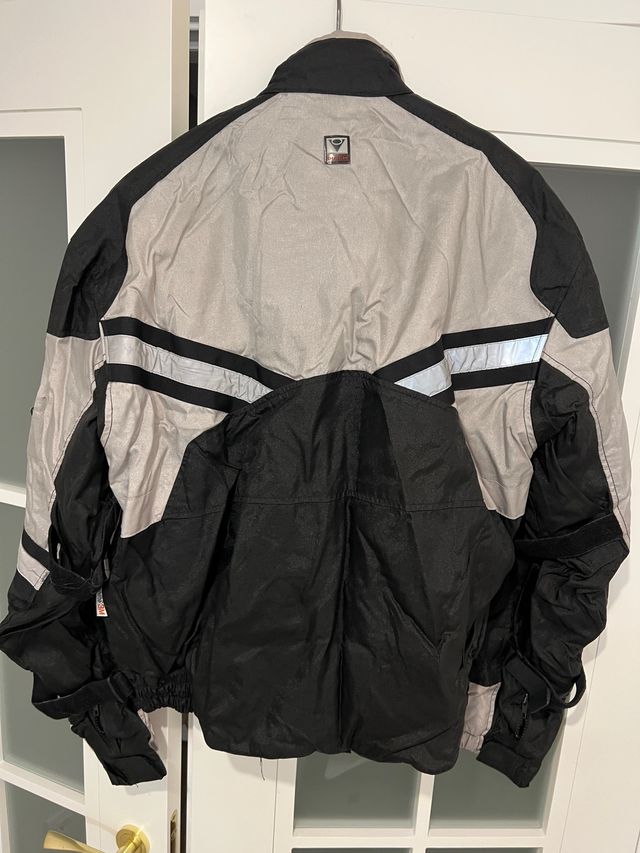 Chaqueta motera Revit Motor & Bike wear