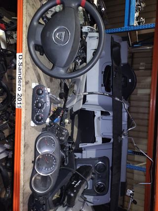 PIEZAS DACIA SANDERO 2011