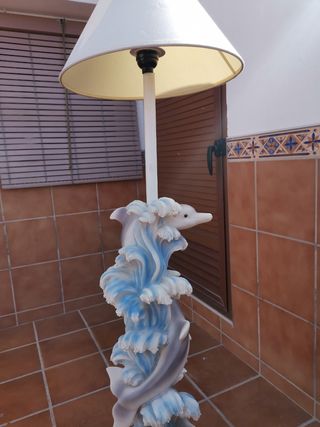 lámpara pie