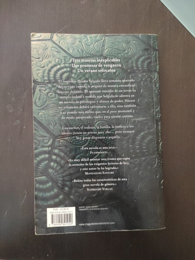 EL VERANO DE LOS JUGUETES ROTOS de Toni Hill