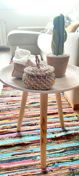 MESITA AUXILIAR PATAS MADERA