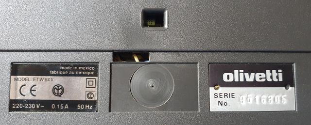 Máquina escribir Olivetti ET personal 530