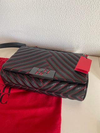 BOLSO A ESTRENAR Carolina Herrera