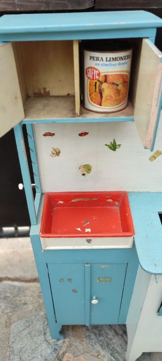 COCINITA ANTIGUA DE MADERA