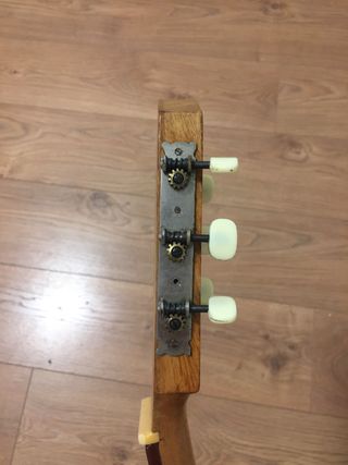 Guitarra artesana Roca de 1960-1970