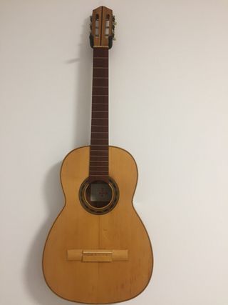 Guitarra artesana Roca de 1960-1970