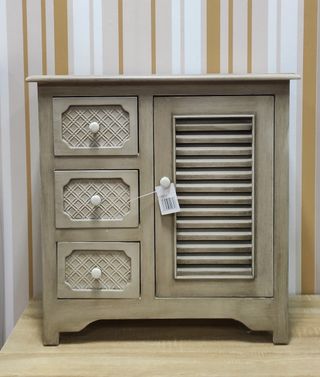 mueble auxiliar