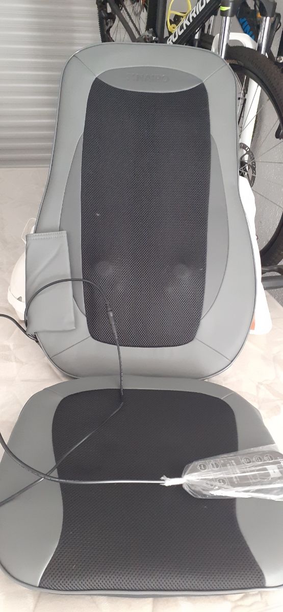 Asiento masejeador shiatzu para espaldacompleta