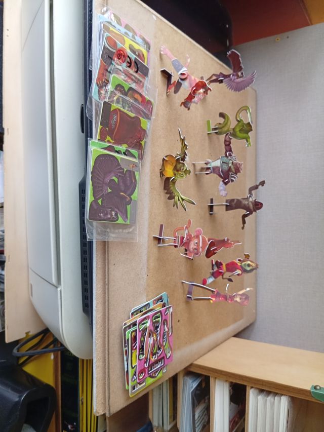 Figuras de Max Adventures de Frigo 