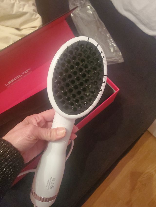 cepillo secador de pelo.  como nuevo