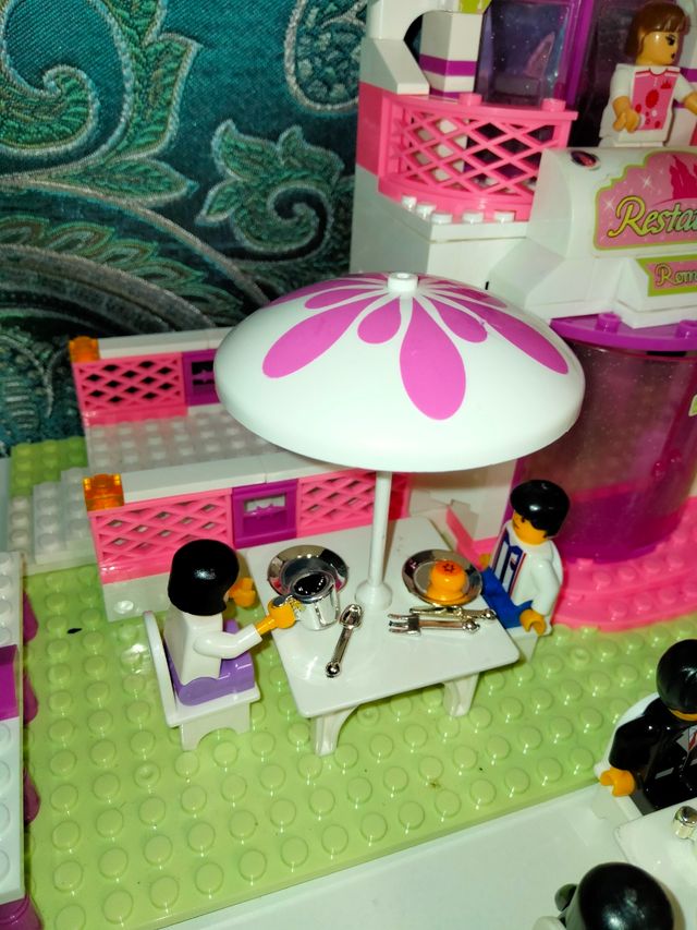 Restaurante con furgon food truck lego compatible