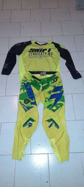 Equipacion enduro SHIFT