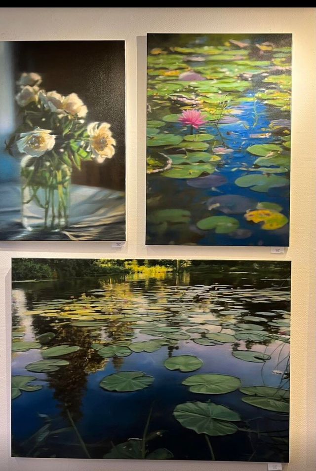 Cuadros pintados a mano no son fotografías