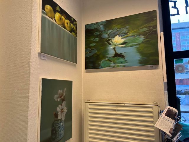 Cuadros pintados a mano no son fotografías