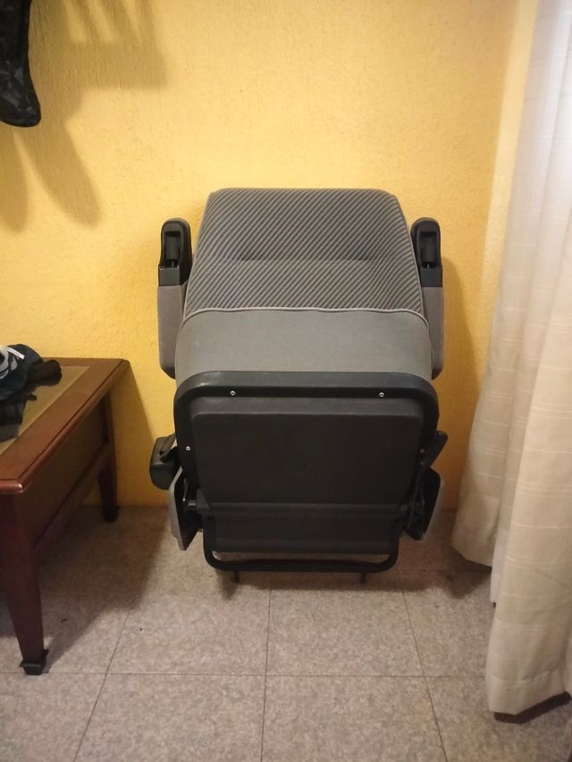 sillo Volkswagen multivan t4 1996.