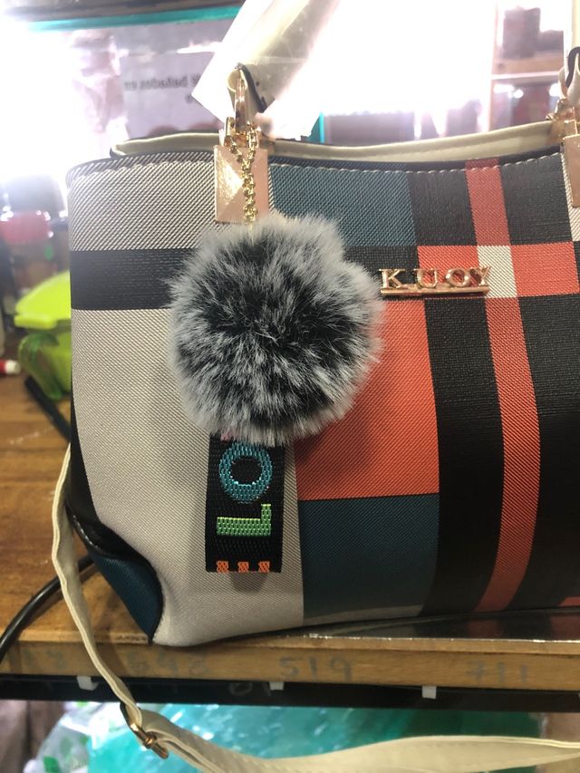 Bolso de hombro para mujer! Talismán incluido.