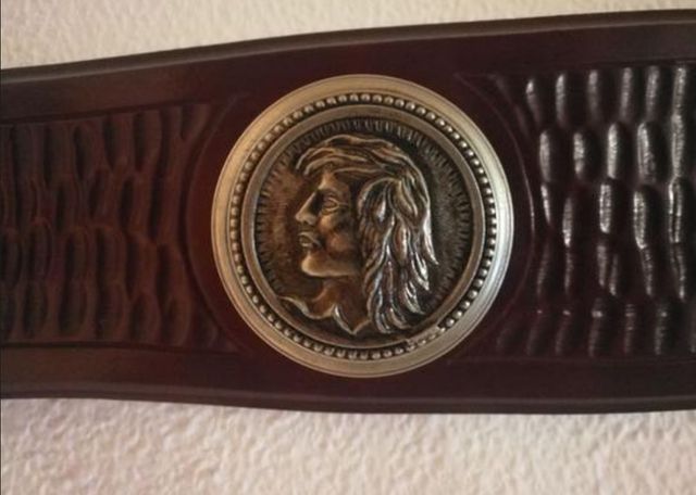 Perchero antiguo de pared